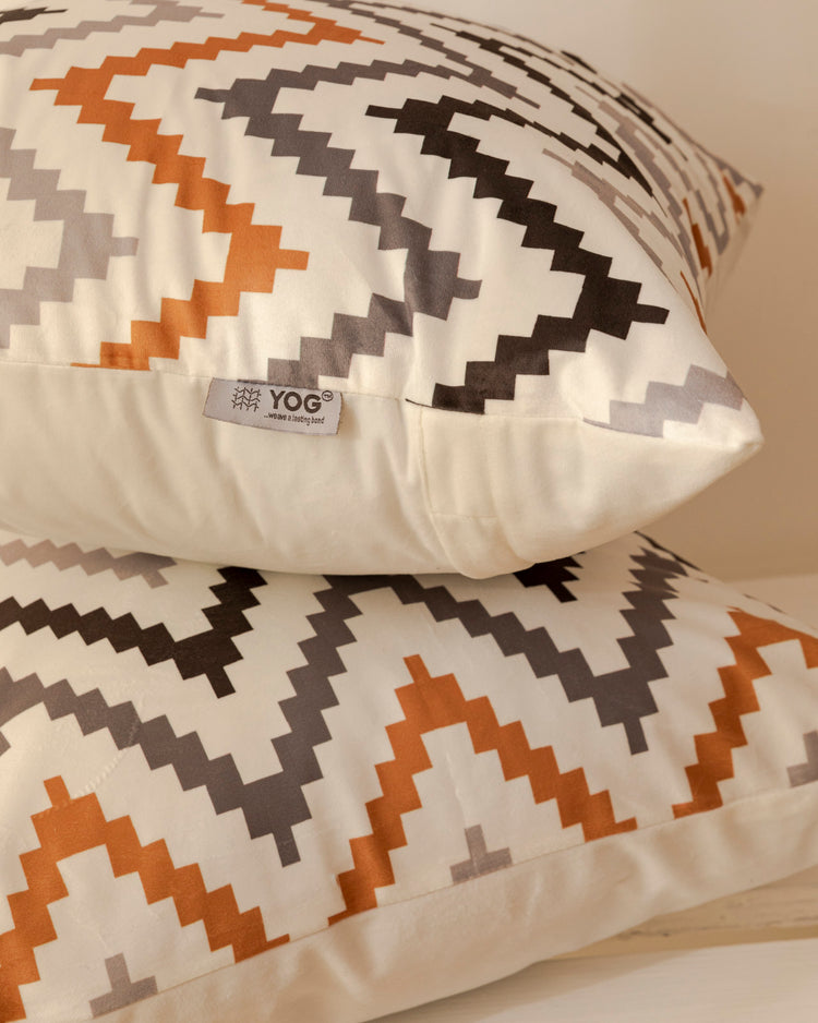 Vibe Cushion Coordinated With Bed Runners