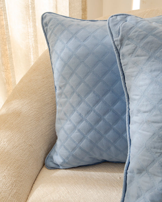 Noor Cushion Cordinated With Coverlets