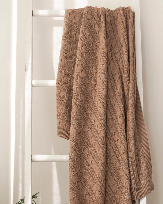 Nirvana Taupe 100% Cotton Cable Throw